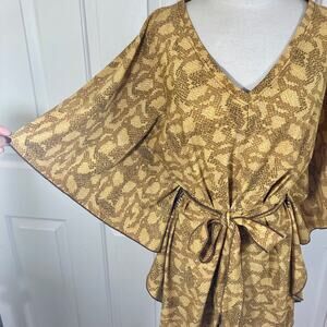 Snake print dolman sleeve romper Ladies OSFM Vneck vacation beach wear essential